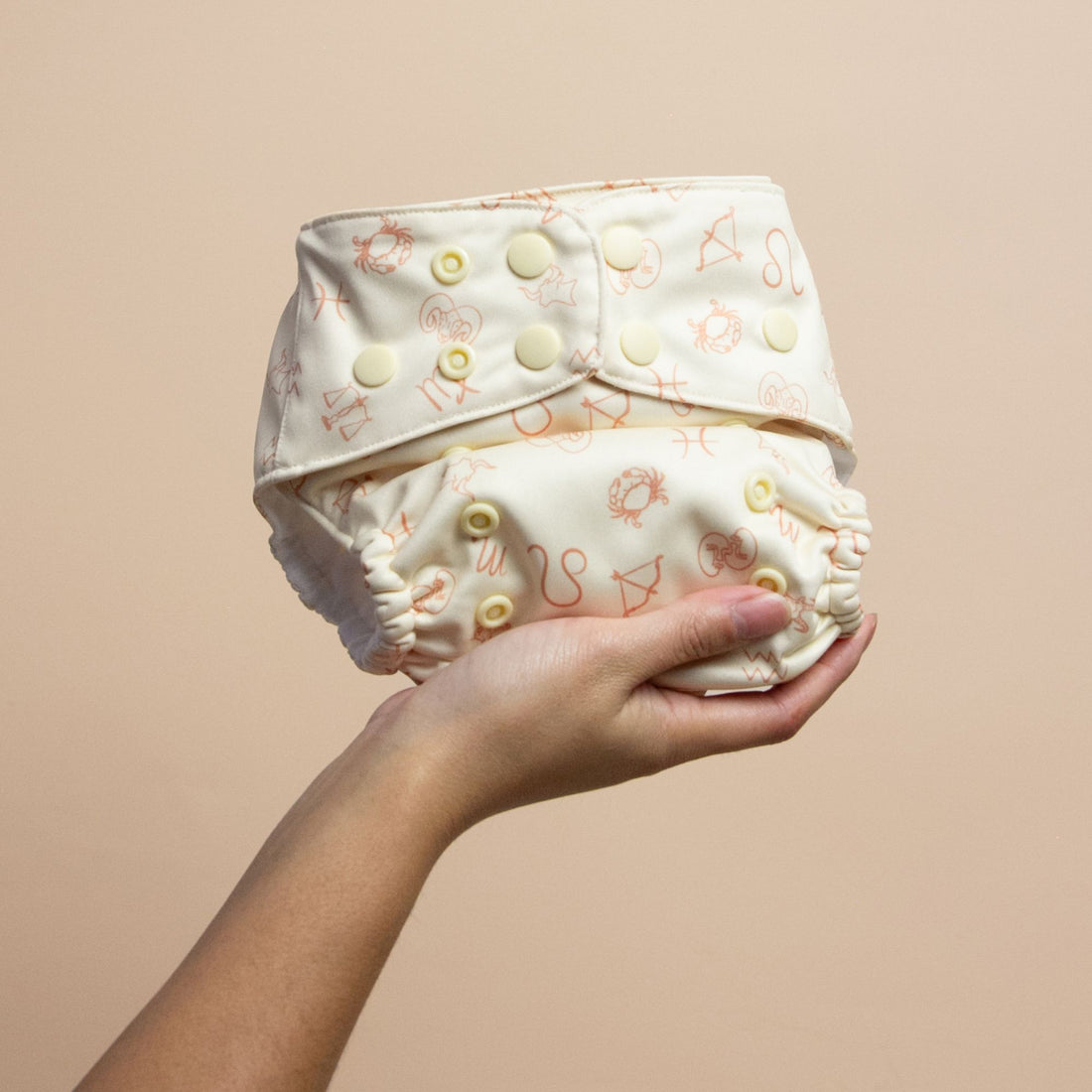 Zodiac 2.0 Modern Cloth Nappy - Ecru